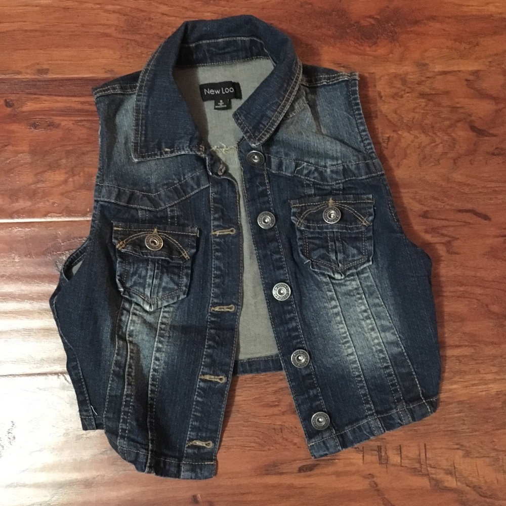 Cropped jean jacket